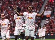 开云体育-勒沃库森不敌RB莱比锡，遭遇连败