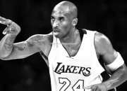 开云体育-黄蜂队全面爆发，科比·布莱恩特高效得分