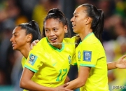 开云体育-加拿大女足在友谊赛中大胜