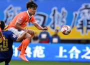 开云体育-青岛黄海球员技术突出，逐渐成为该队核心