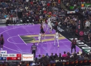 开云体育-猛龙惨遭步行者逆转，遭遇惨败