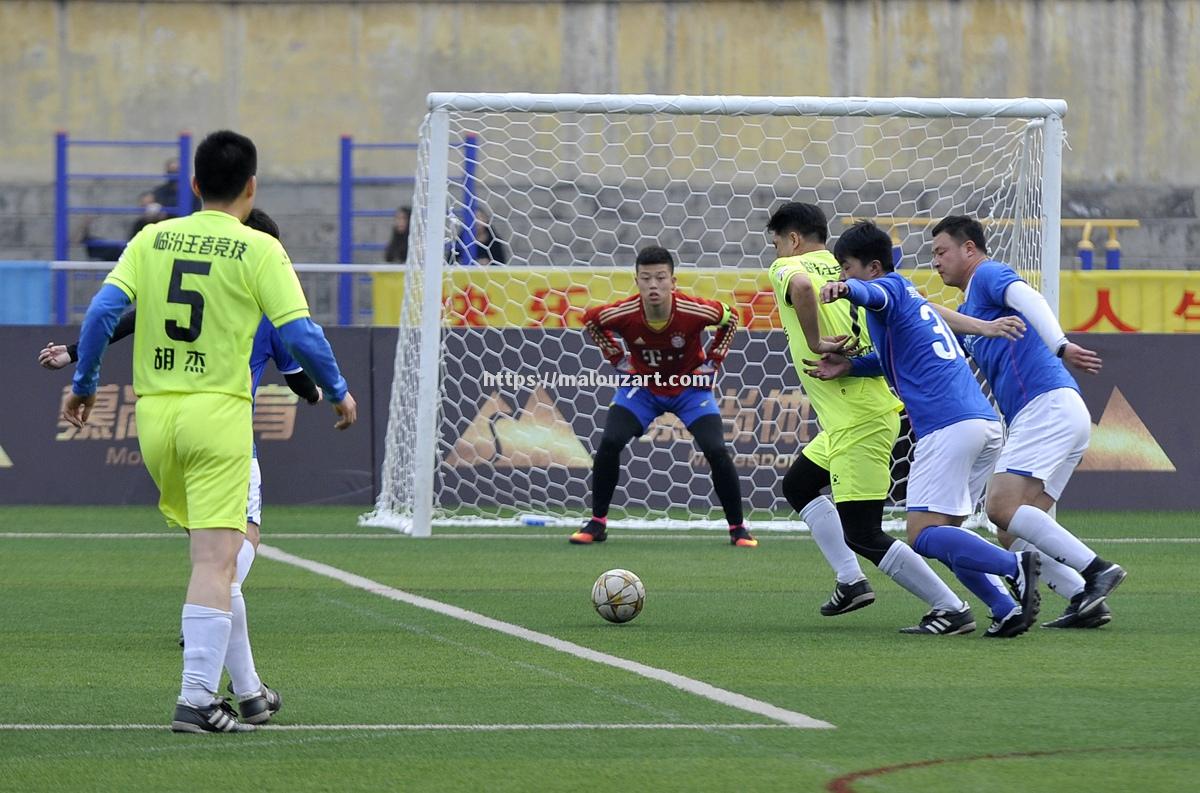 欧洲顶级足球联赛激情开赛,实力雄厚球队抢眼 欧洲顶级足球联赛激情开赛,实力雄厚球队抢眼