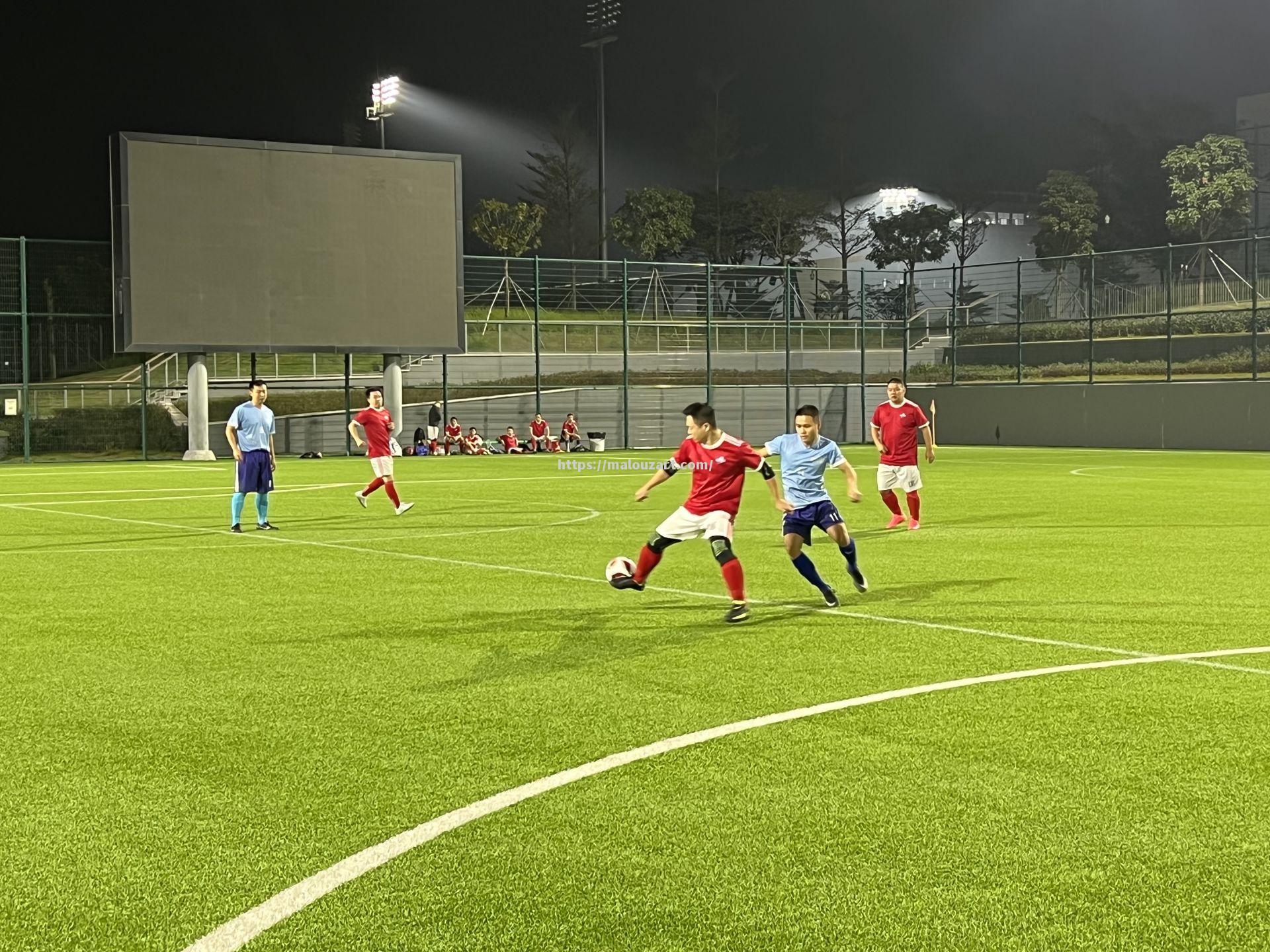 欧洲顶级足球联赛激情开赛,实力雄厚球队抢眼 欧洲顶级足球联赛激情开赛,实力雄厚球队抢眼