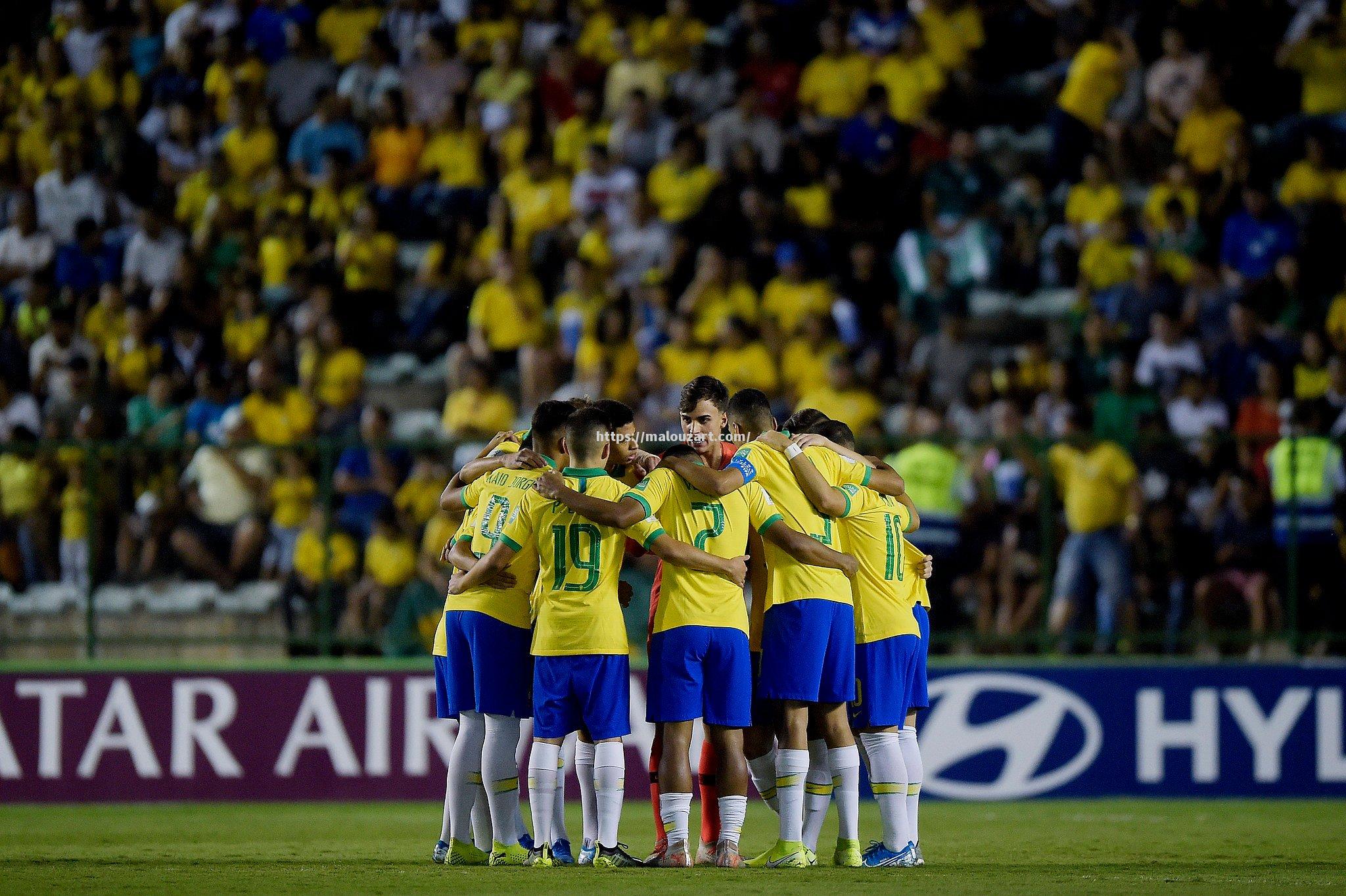 巴西队赢得重要比赛，晋级决赛阶段